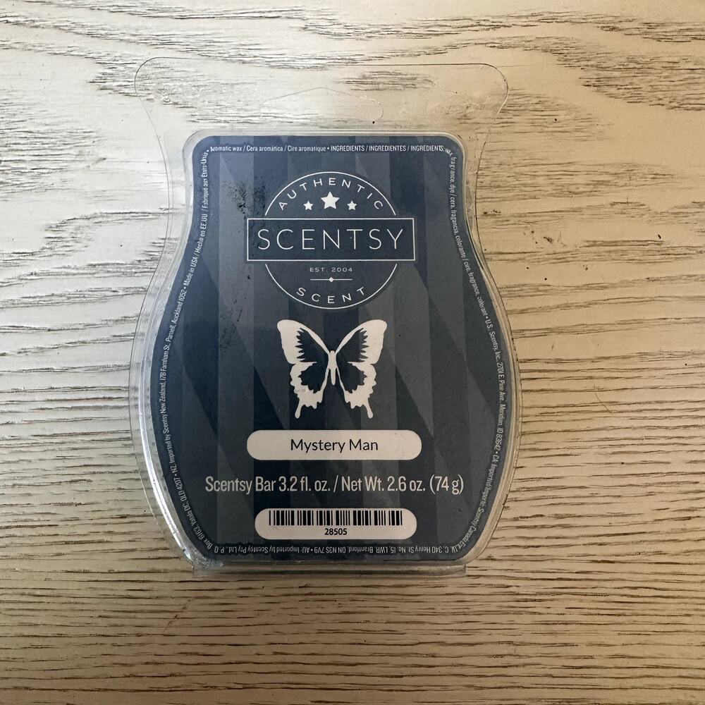 Scentsy Mystery Man Candle Wax Melts, Missing 1 Cube